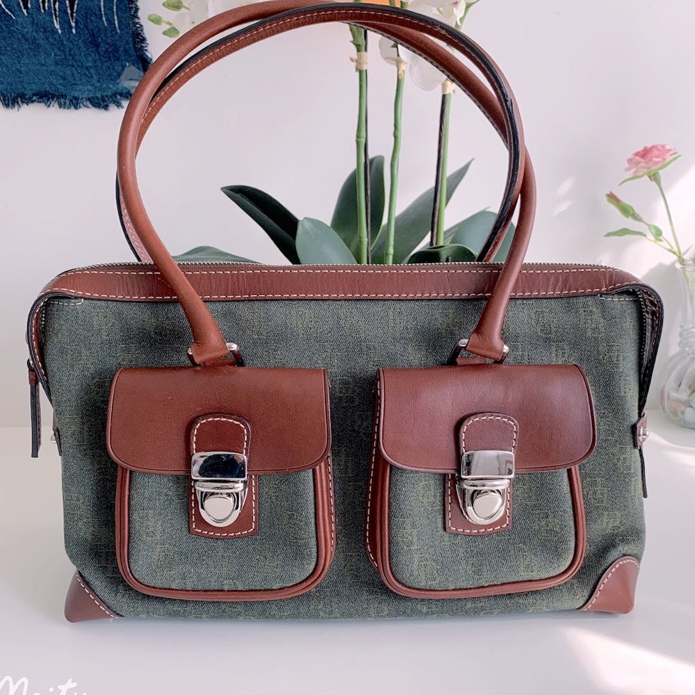 Dooney & Bourke Handbag